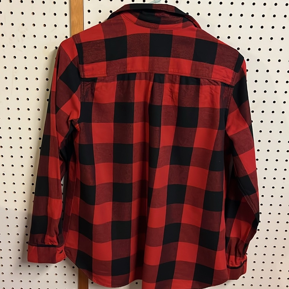 Like new medium Eddie Bauer Buffalo plaid flannel - Picture 3 of 4